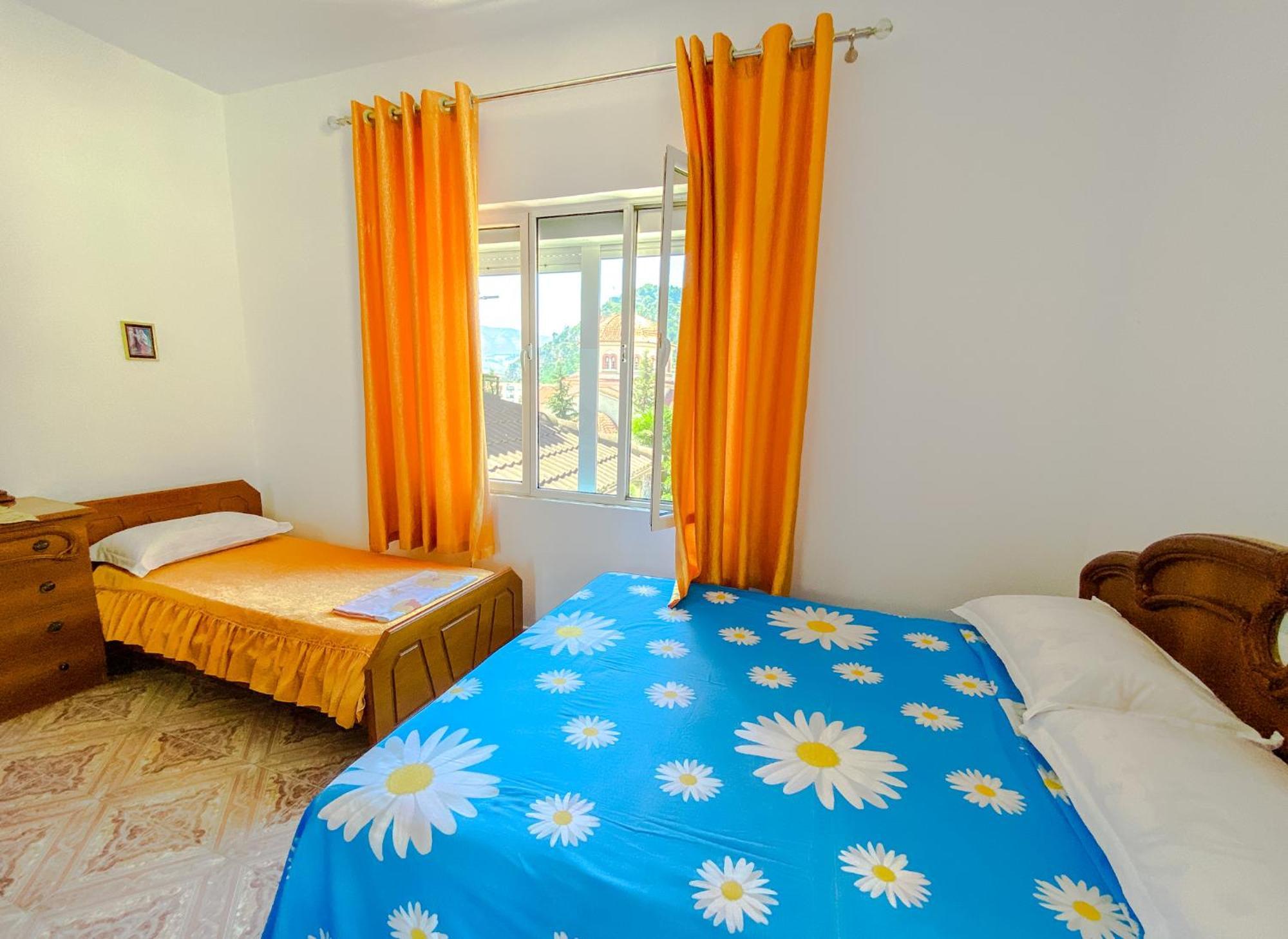 Villa House Of Linda 93 Berat Esterno foto